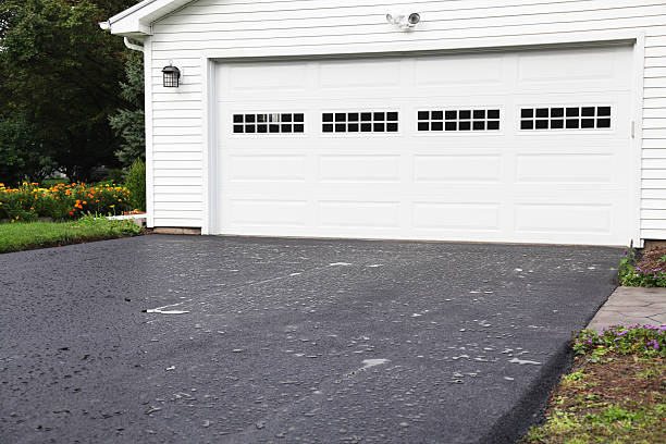 Best Driveway Pressure Washing in Forks, WA